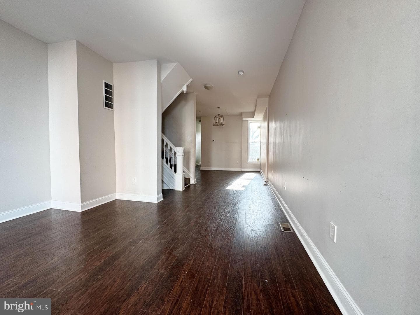517 E 21st Street photo 6