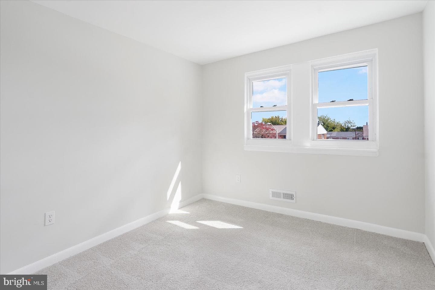 638 Charraway Road photo 20