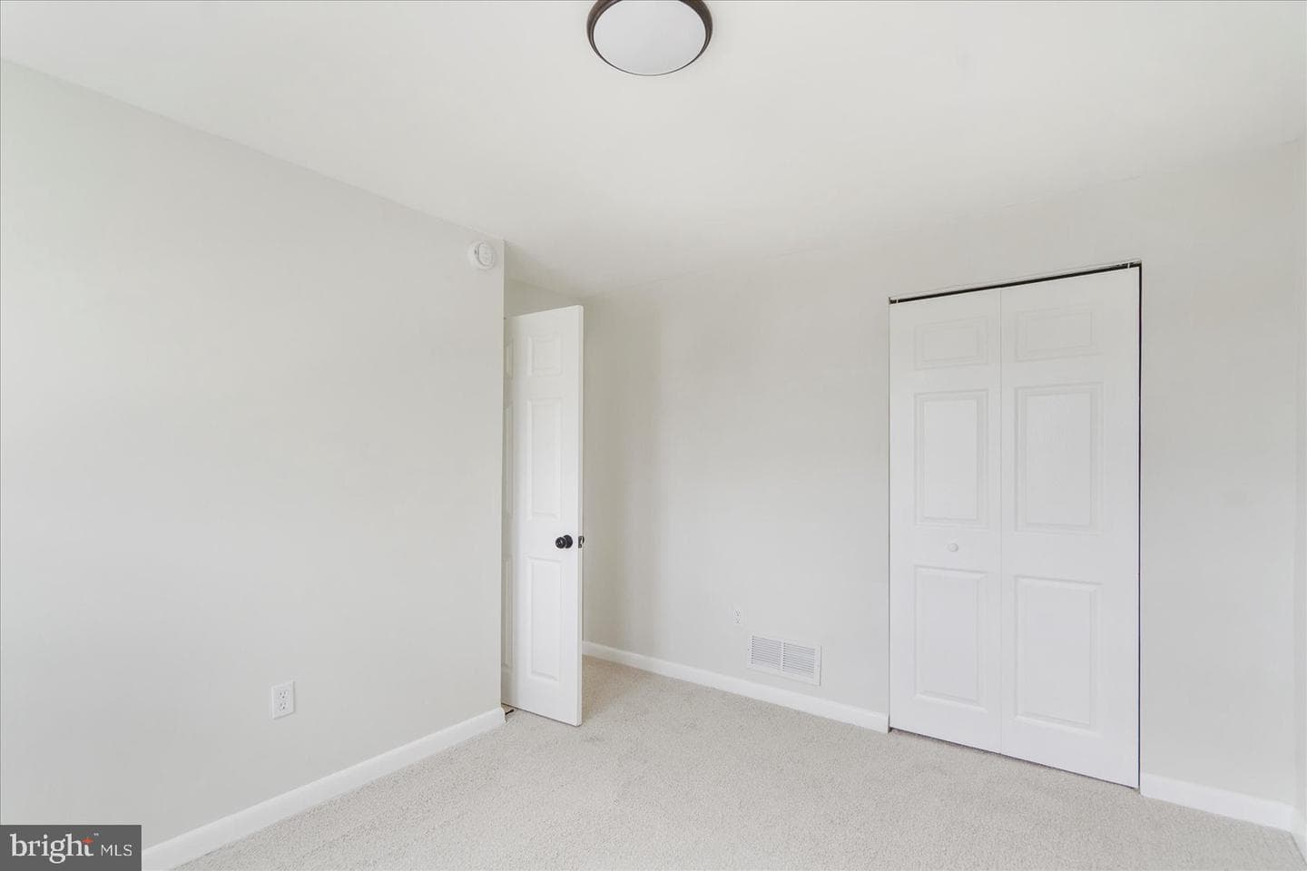 638 Charraway Road photo 22