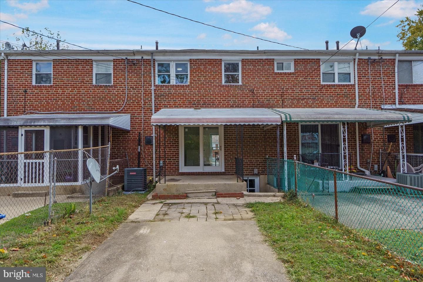 638 Charraway Road photo 34