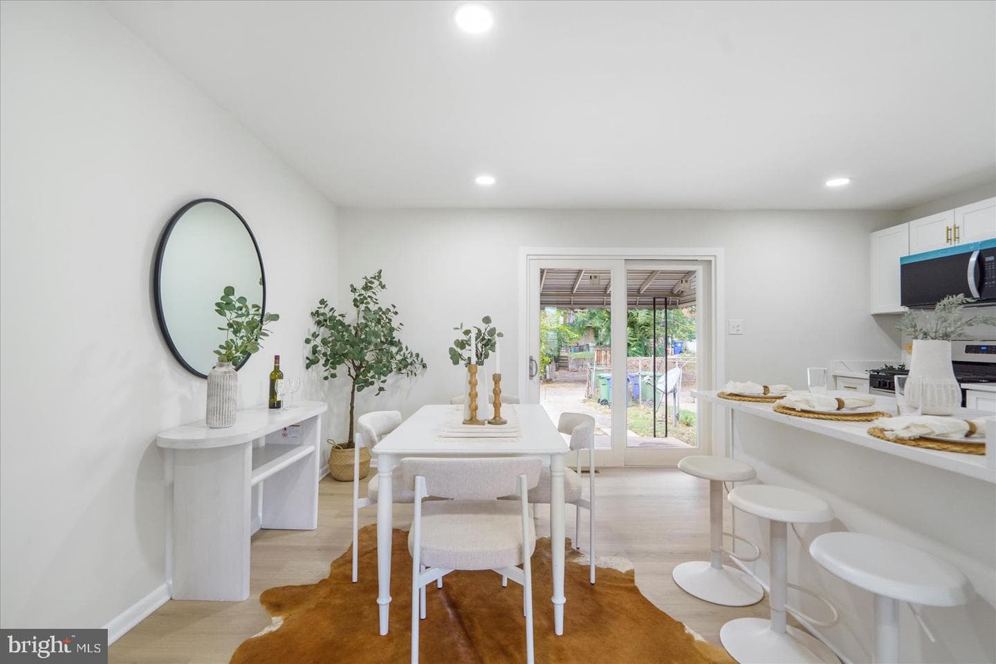 638 Charraway Road photo 9