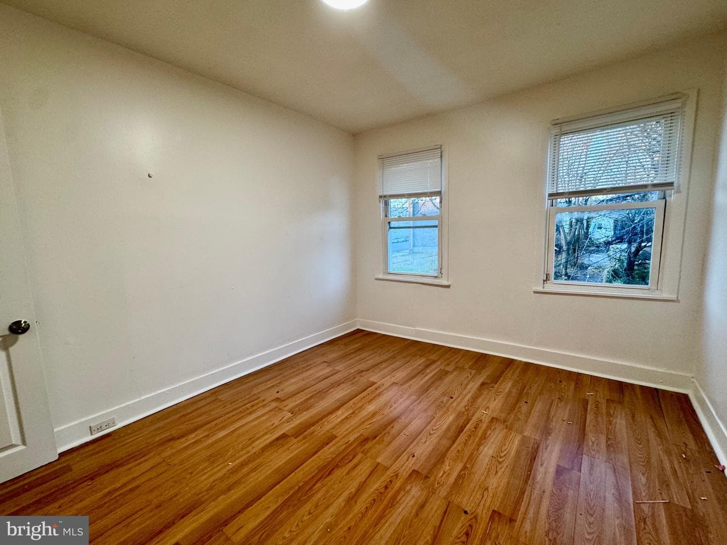 1810 E Oliver Street photo 11