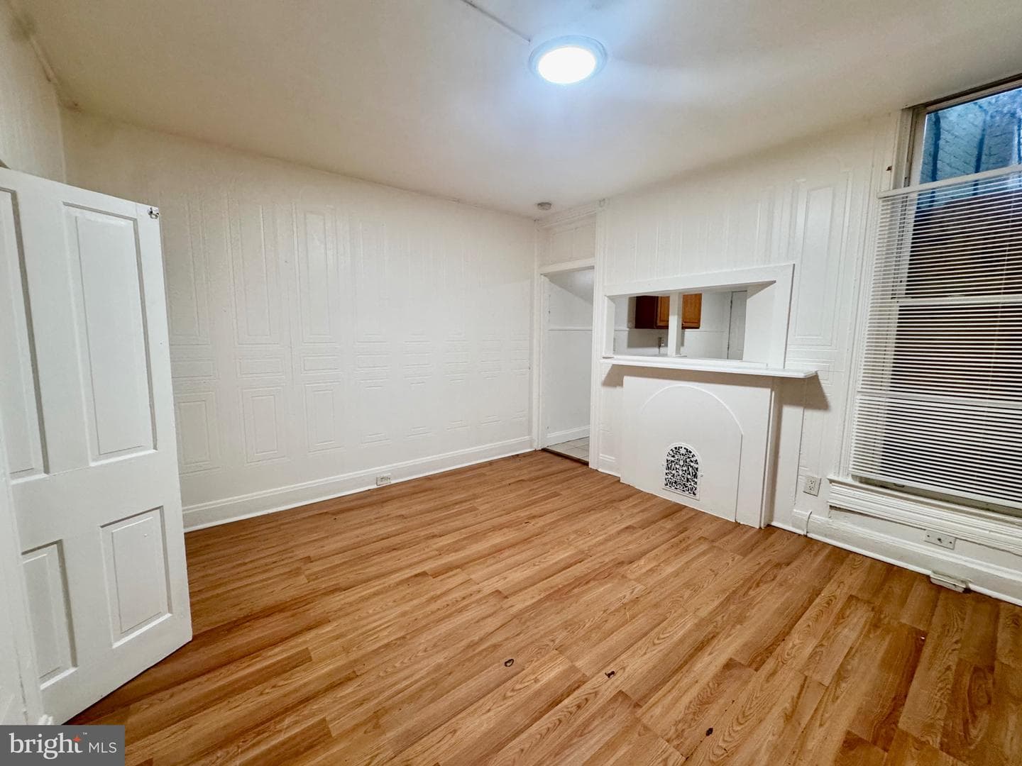 1810 E Oliver Street photo 4