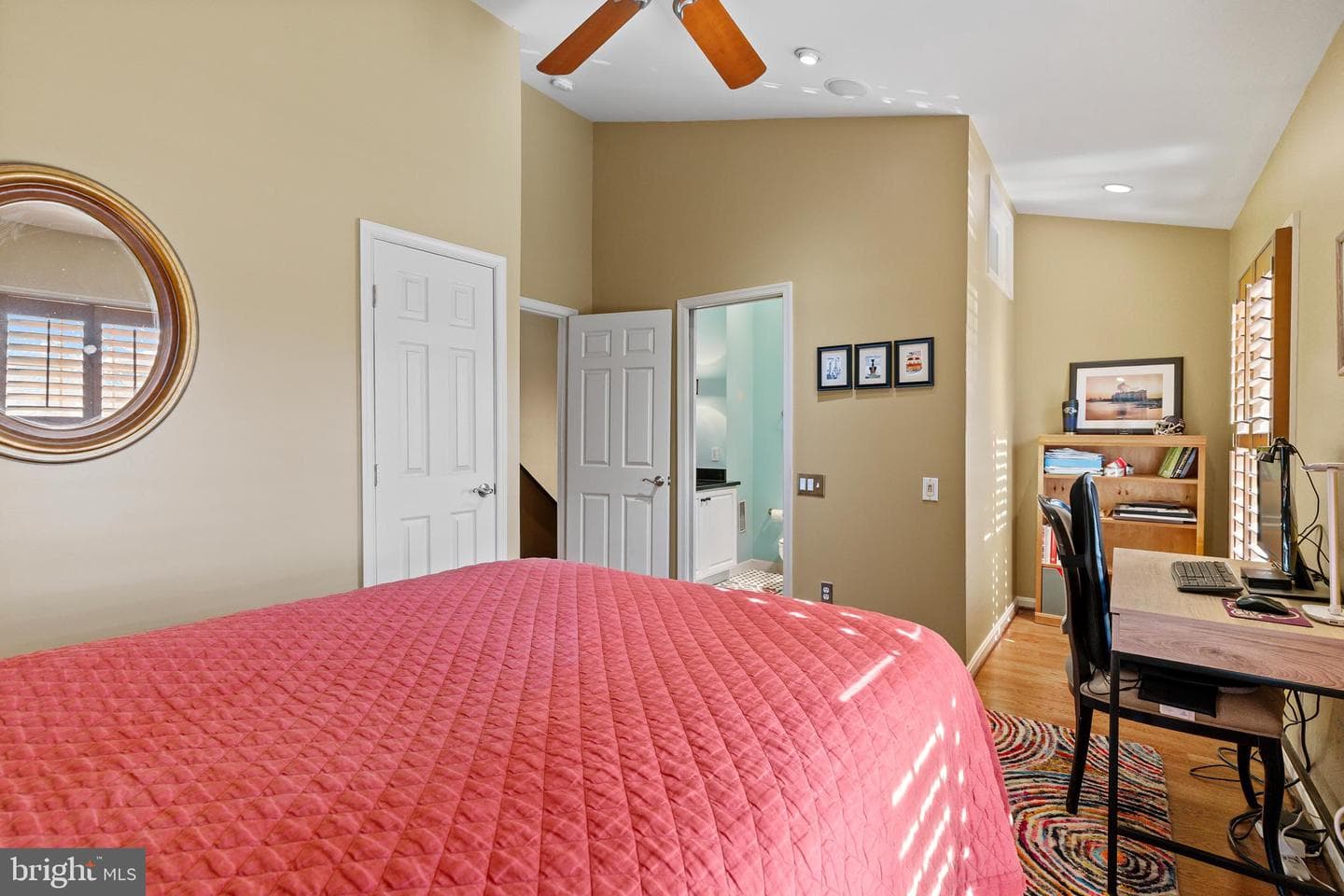 2922 Toone Street photo 24