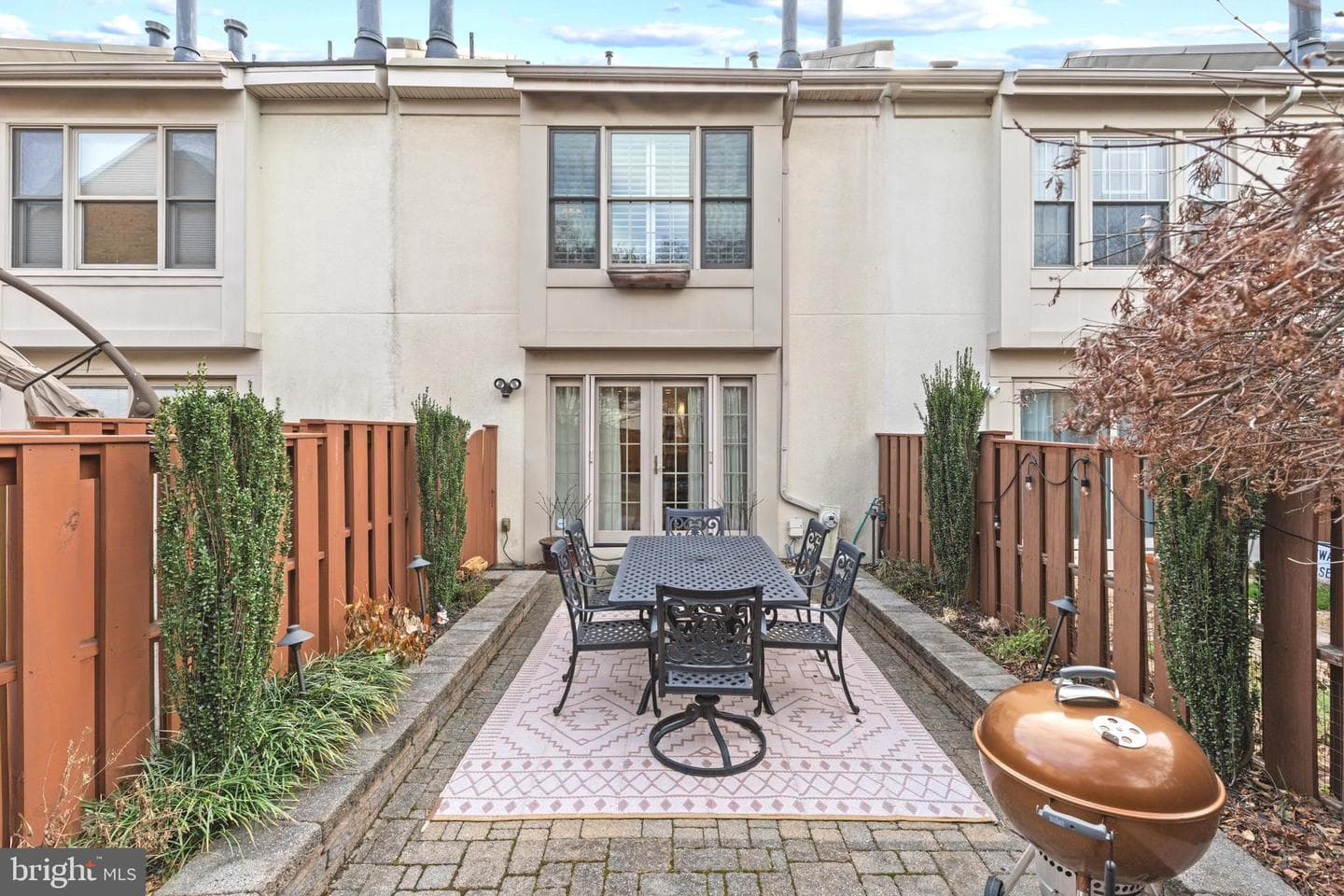 2922 Toone Street photo 33