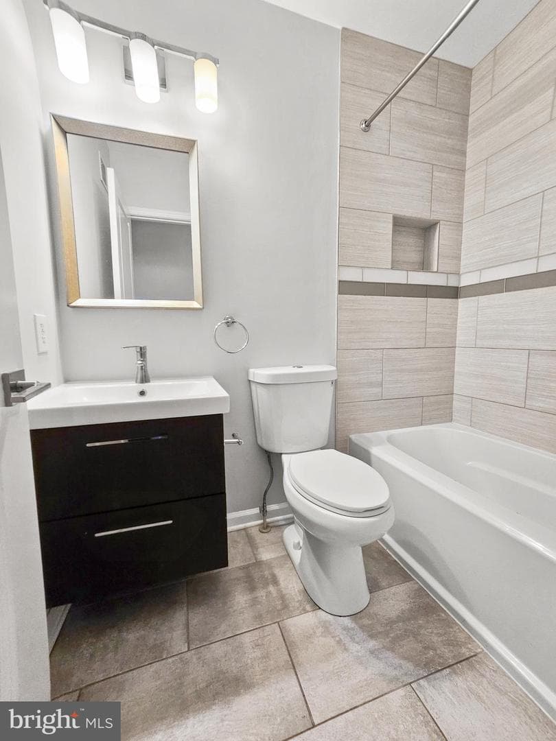 520 N Patterson Park Avenue N photo 28
