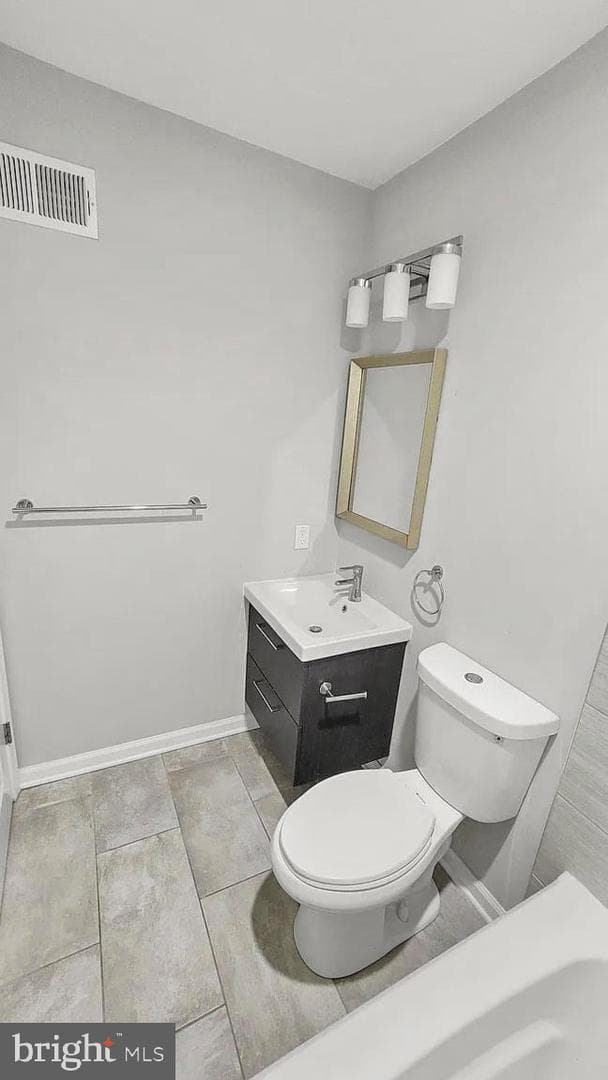 520 N Patterson Park Avenue N photo 39