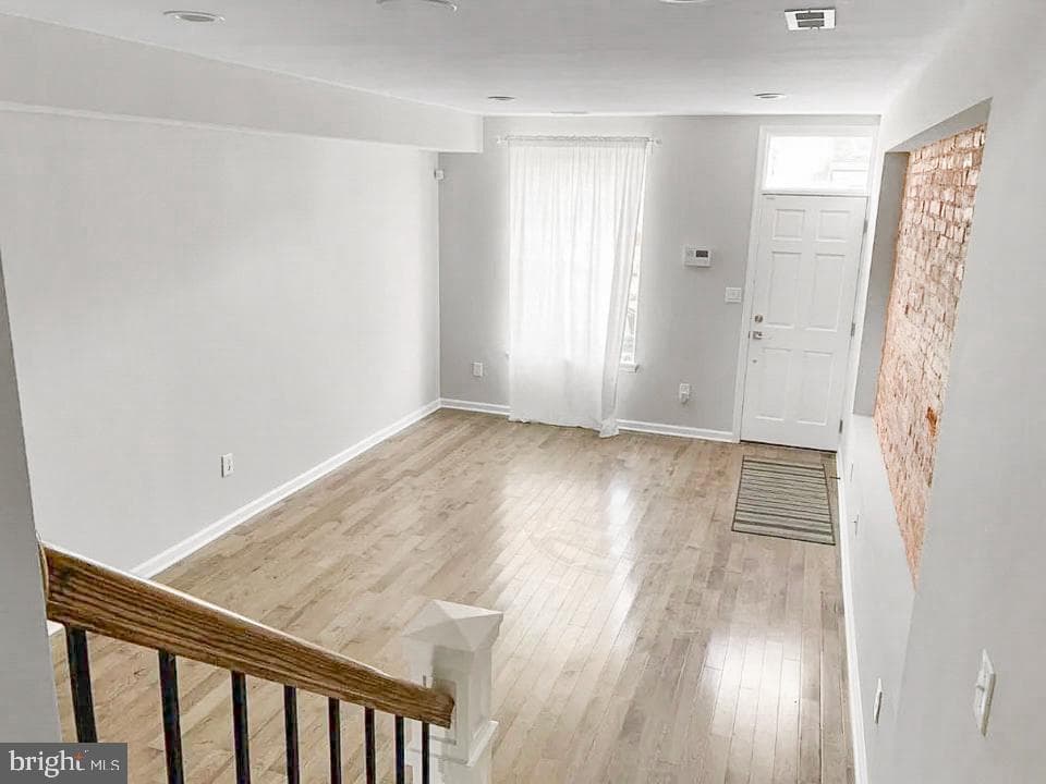 520 N Patterson Park Avenue N photo 8