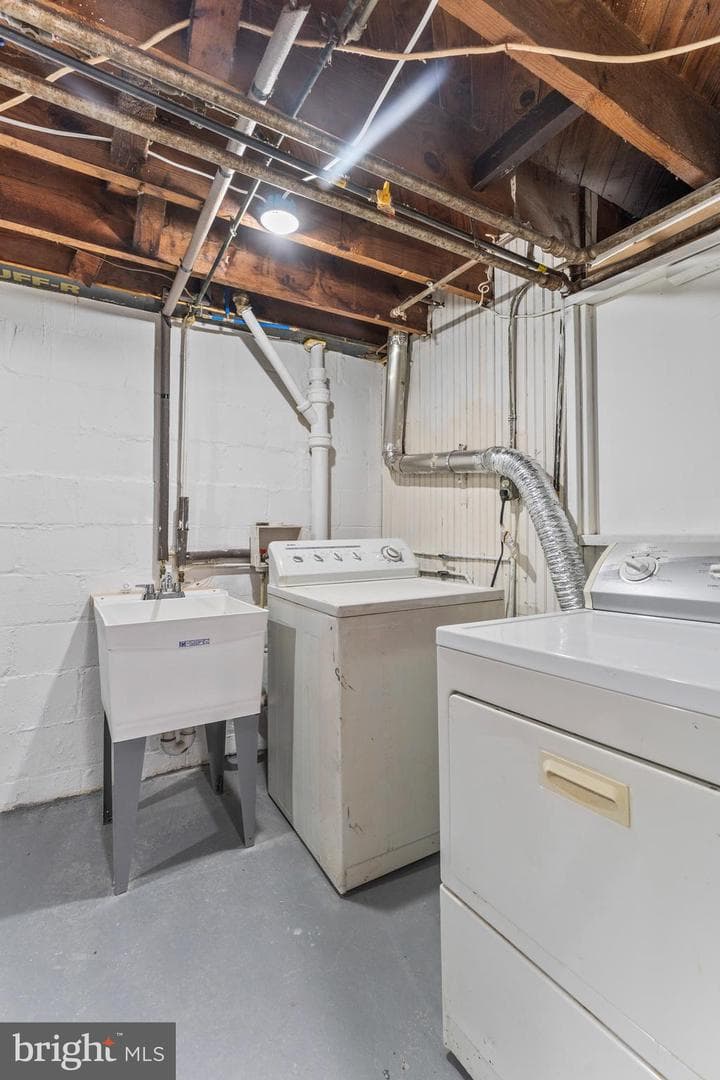 1324 Crofton Road photo 23