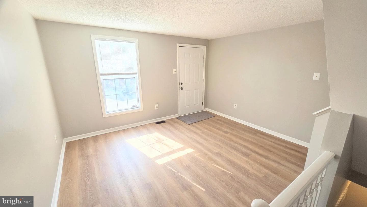 1226 E Chase Street photo 22