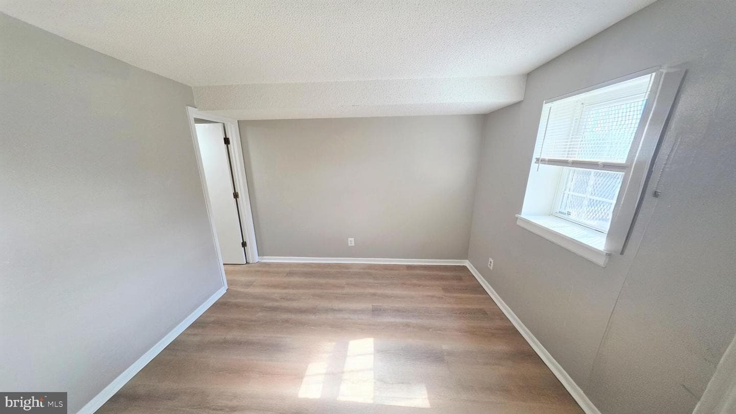 1226 E Chase Street photo 26