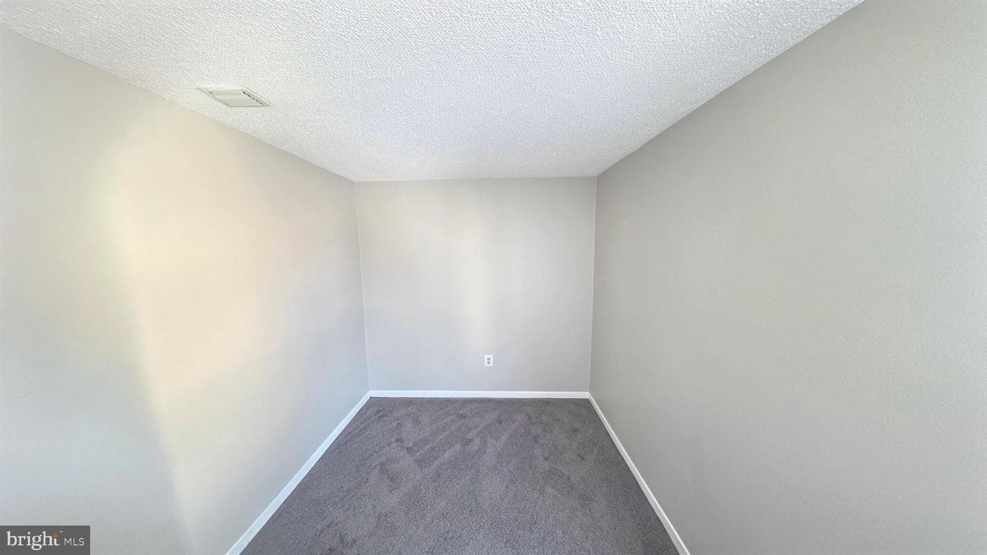 1226 E Chase Street photo 42