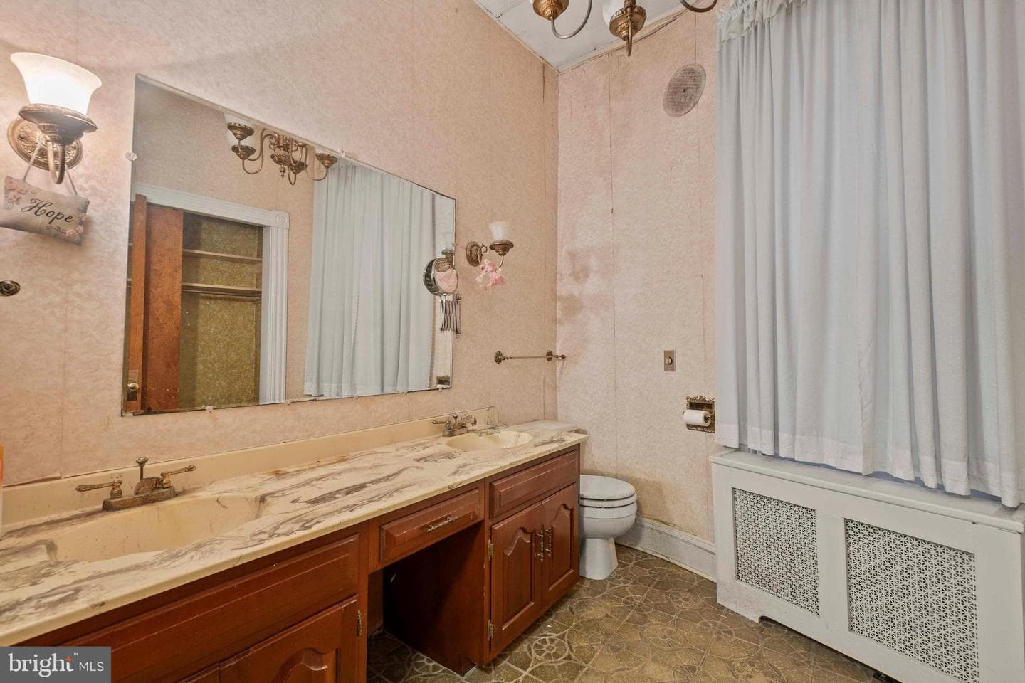 2905 Saint Paul Street photo 30