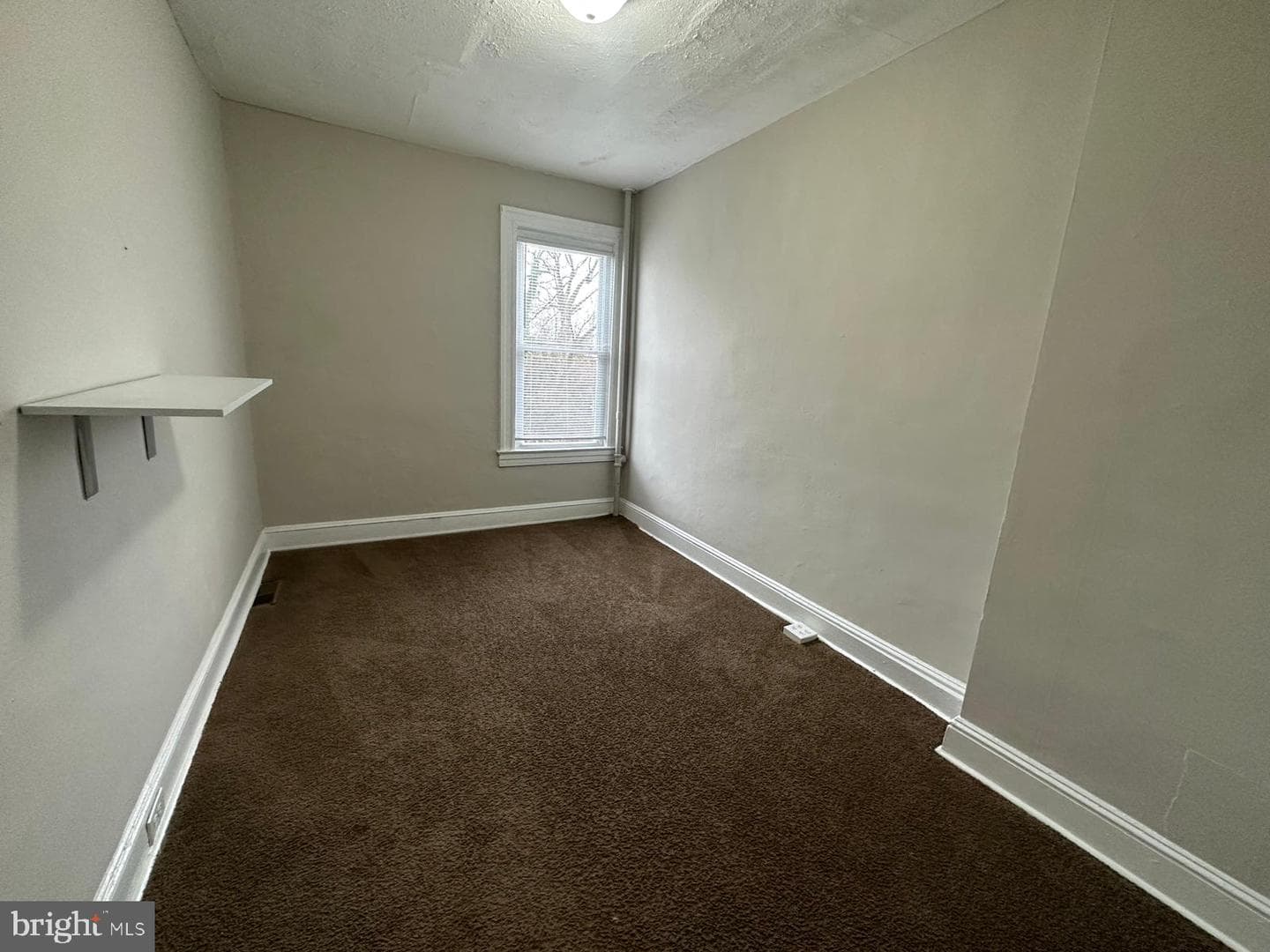2859 W Garrison Avenue photo 16
