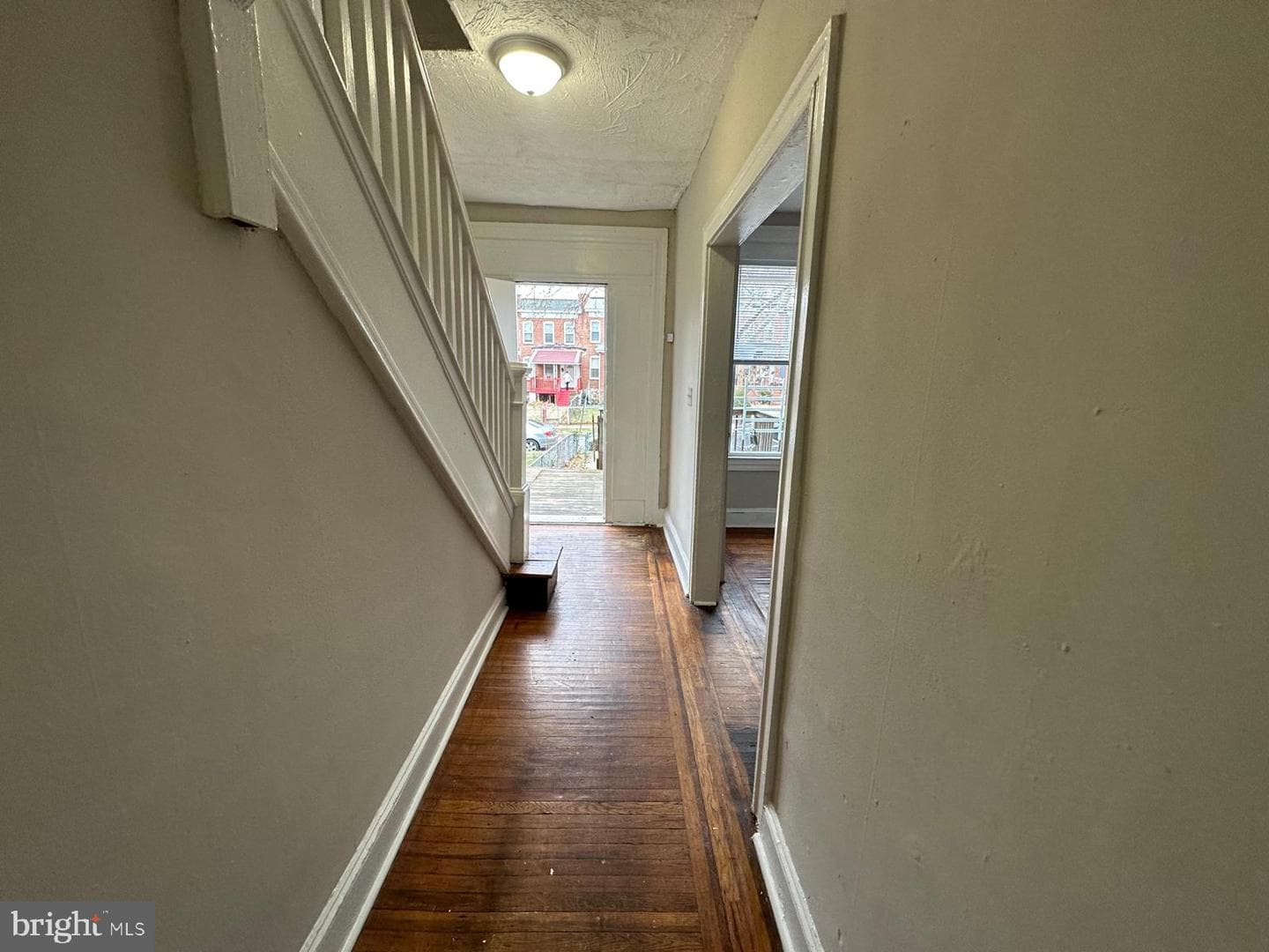 2859 W Garrison Avenue photo 19
