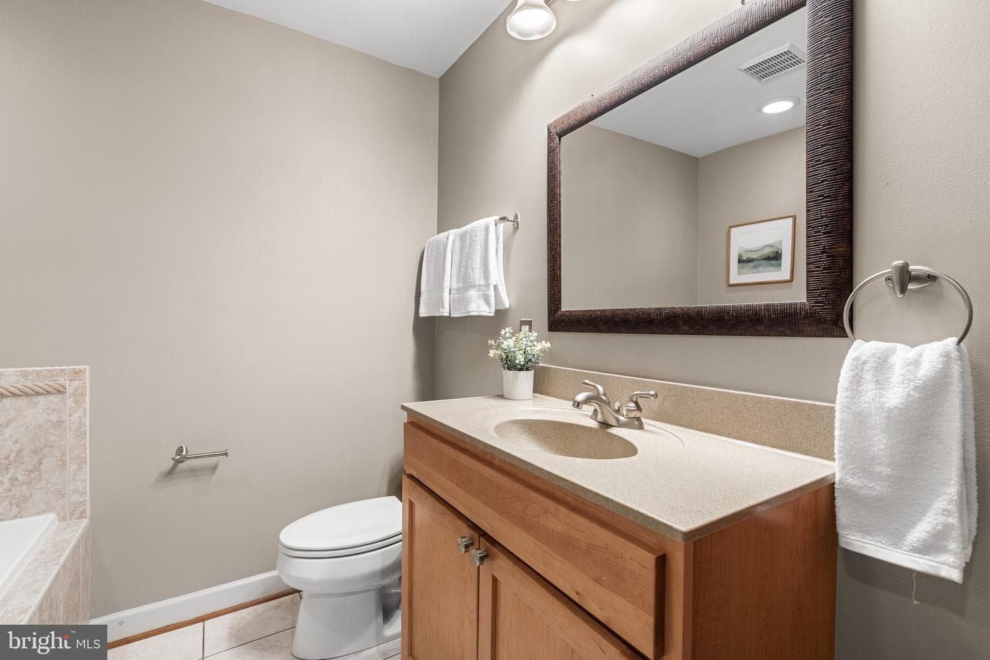 1445 Hull Street photo 20