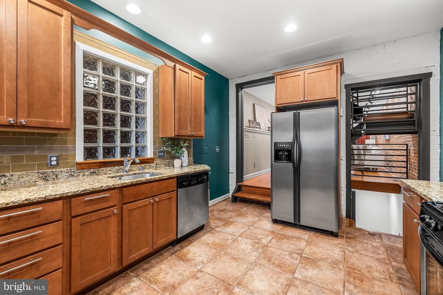 1445 Hull Street photo 9