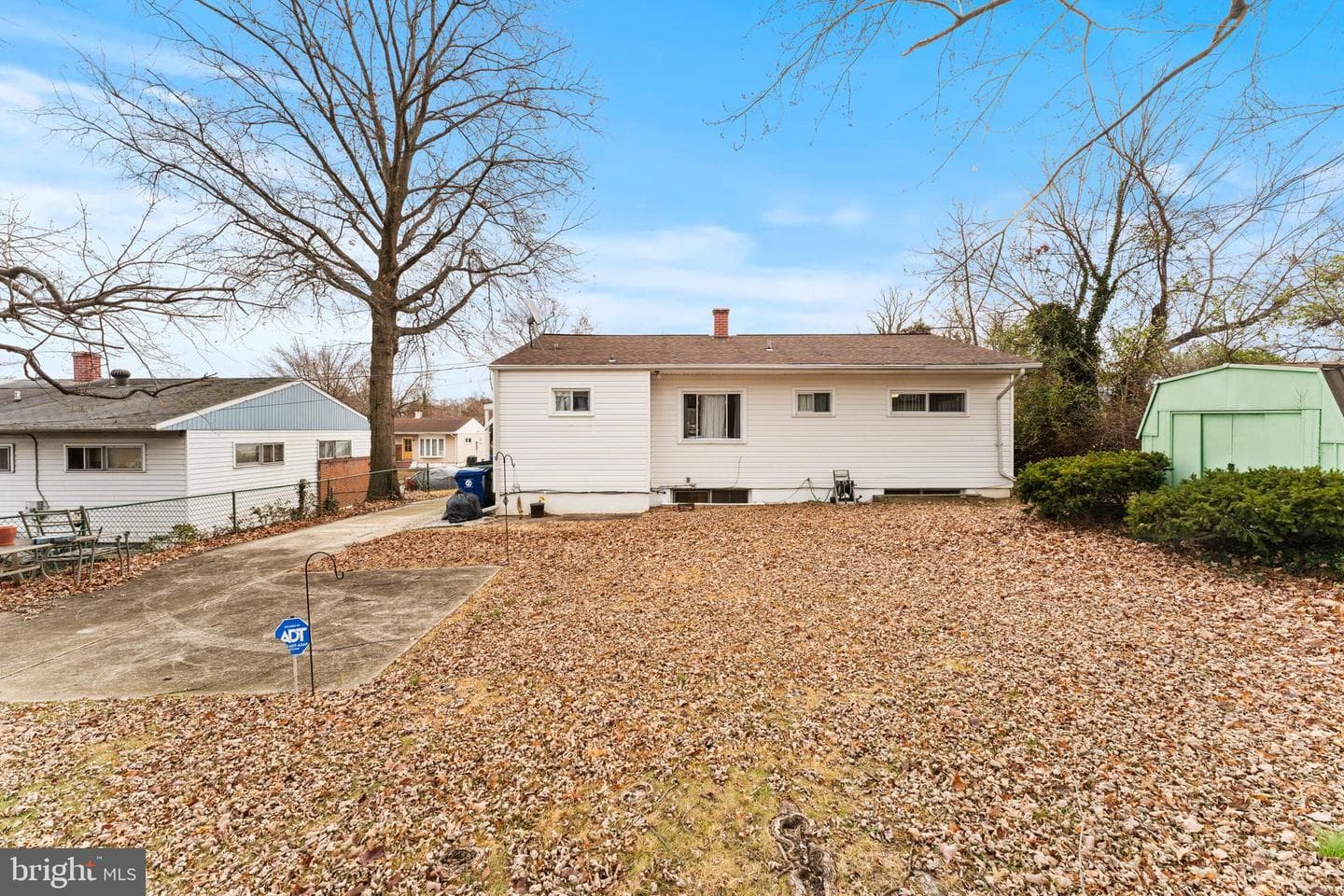6230 Laurelton Avenue photo 29