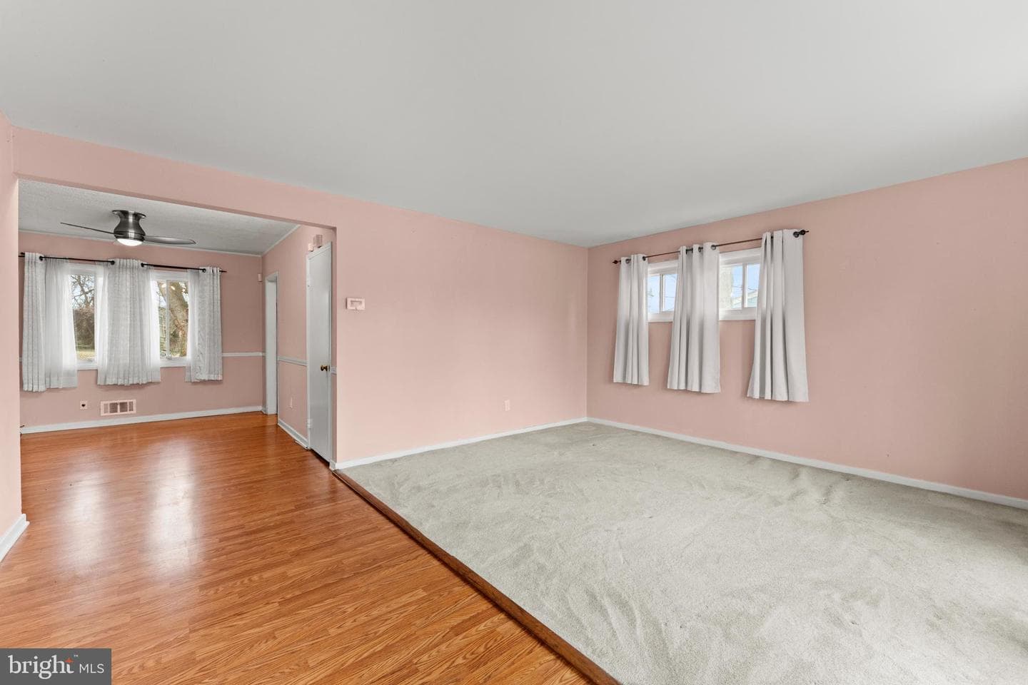 6230 Laurelton Avenue photo 5