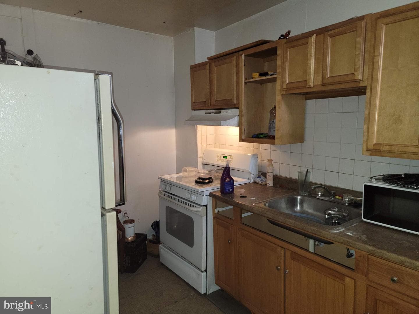 2419 Brentwood Avenue photo 16