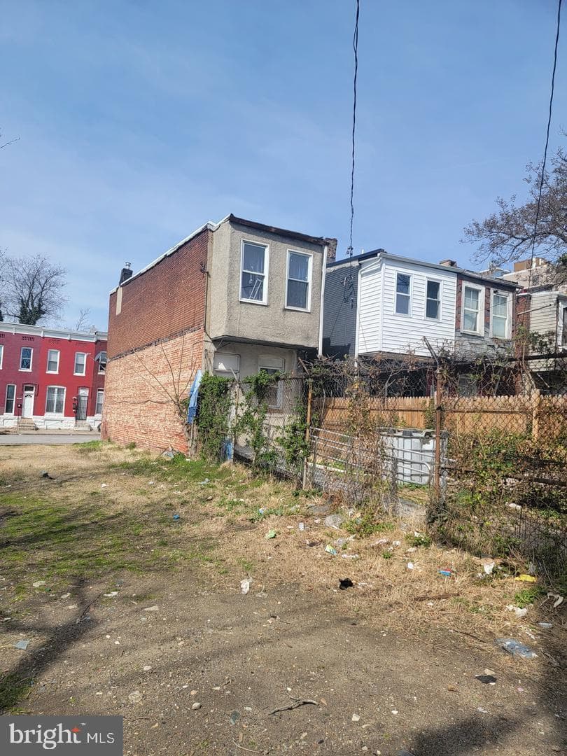 2419 Brentwood Avenue photo 45
