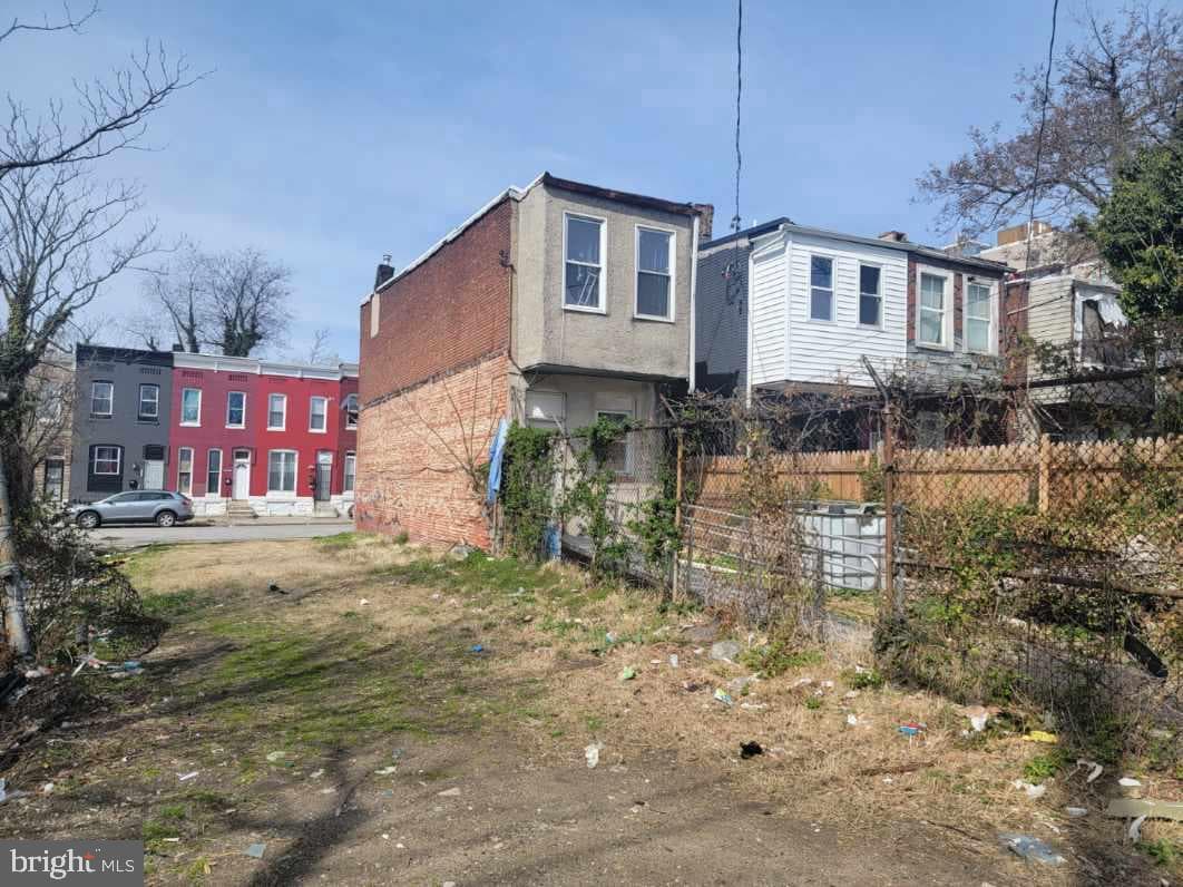 2419 Brentwood Avenue photo 46