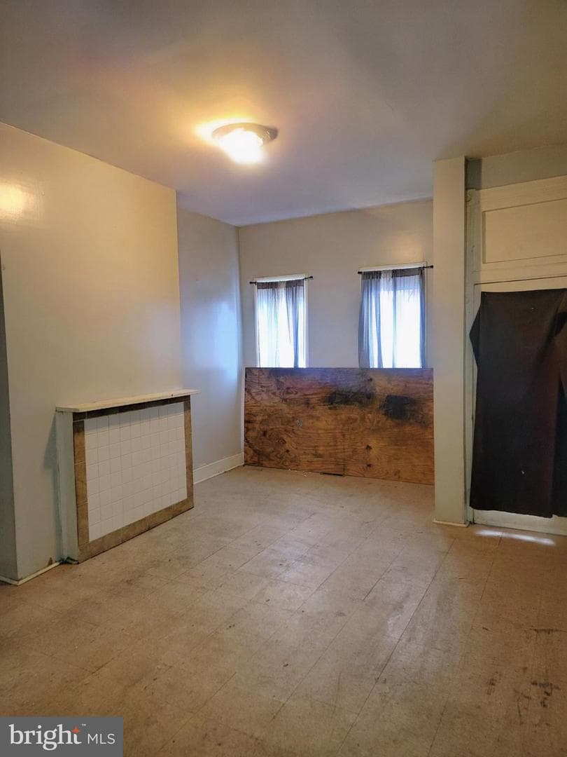 2419 Brentwood Avenue photo 5