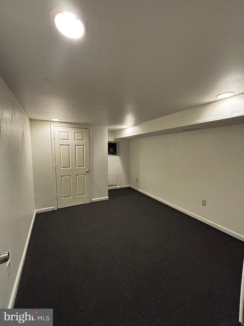 1307 W Ostend Street photo 23