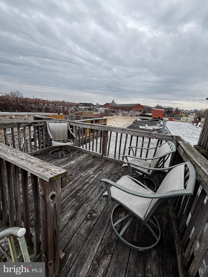 1307 W Ostend Street photo 24