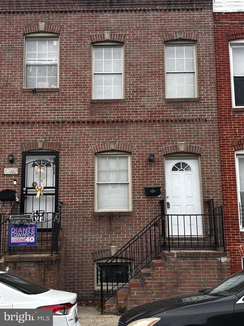 1307 W Ostend Street photo 26