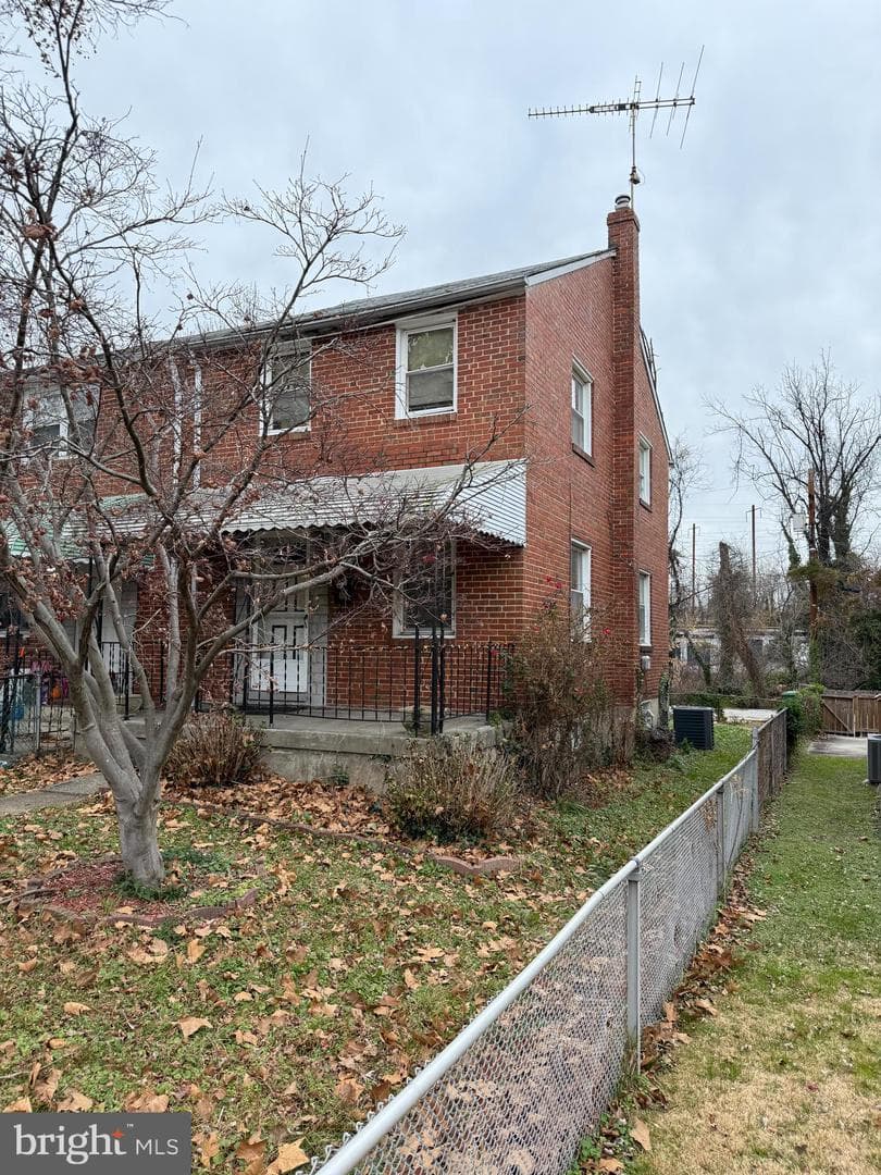 3382 Dulany Street photo 1