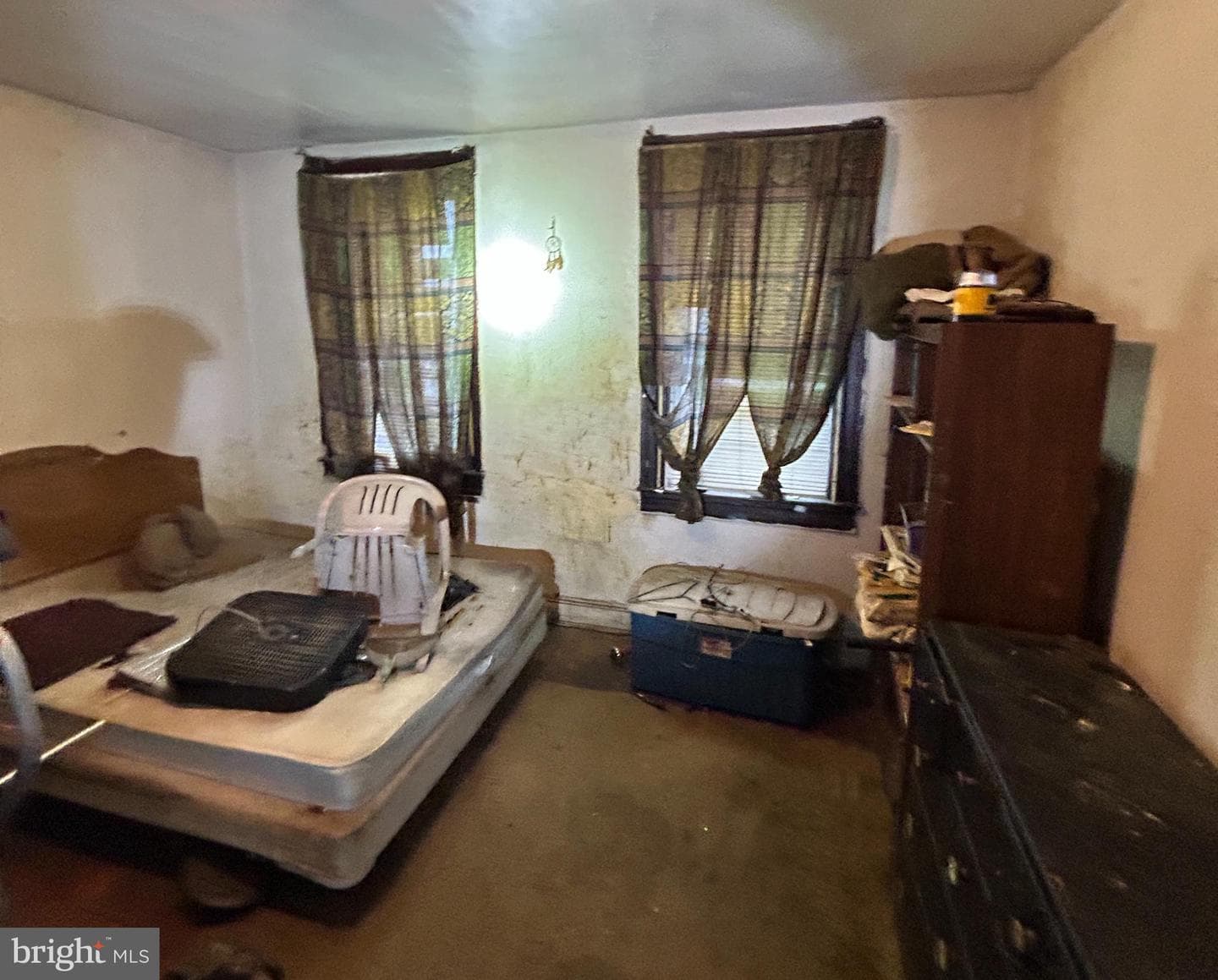 422 Ilchester Avenue photo 5