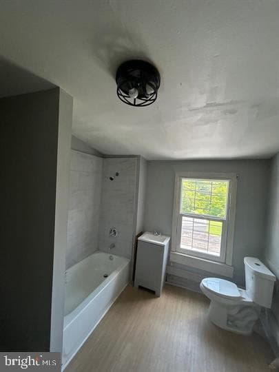 811 N Mount Street photo 5