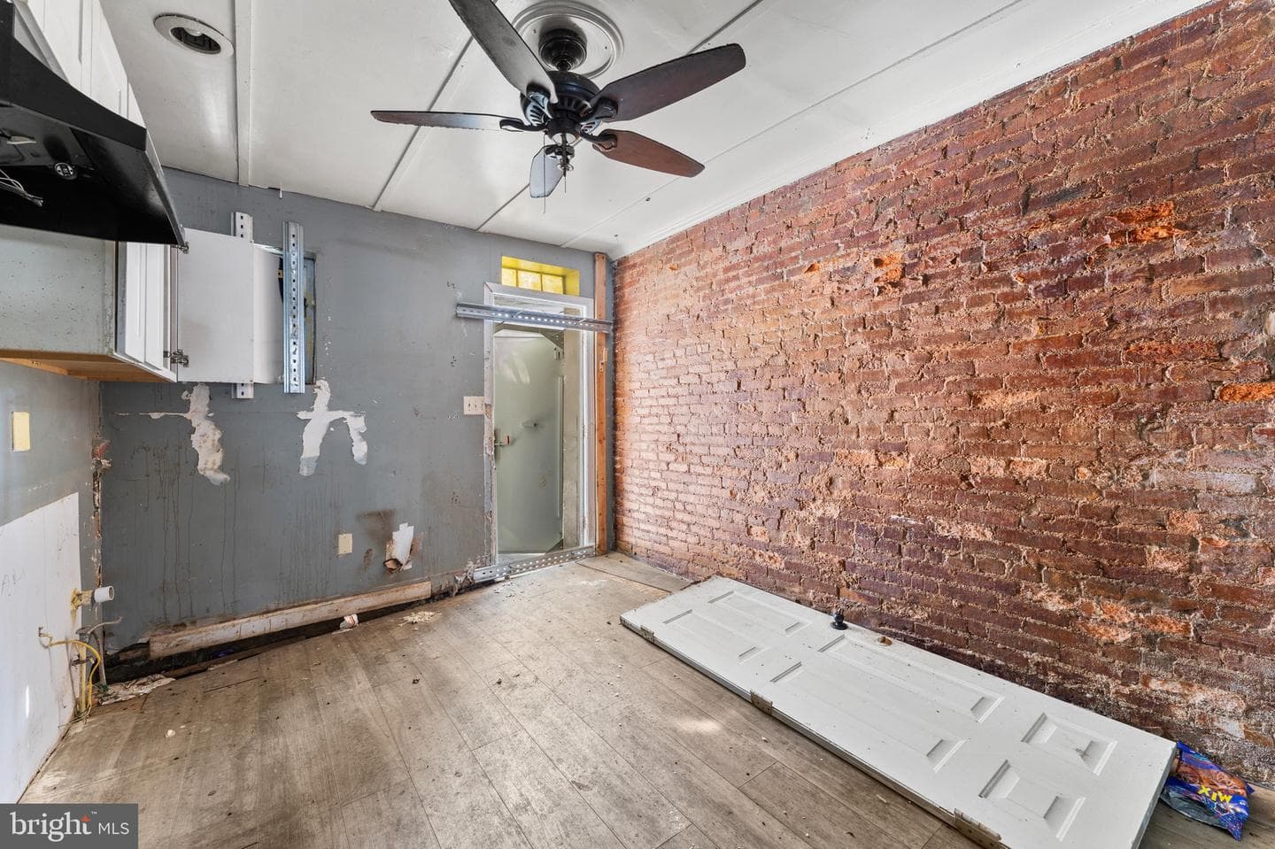 1109 N Carrollton Avenue photo 3