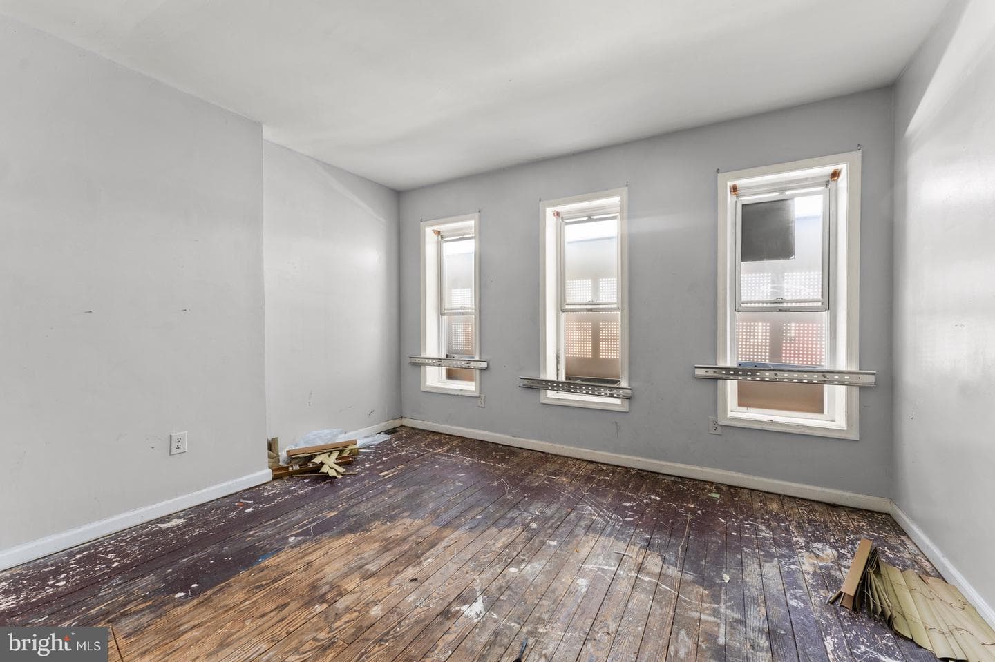 1109 N Carrollton Avenue photo 7