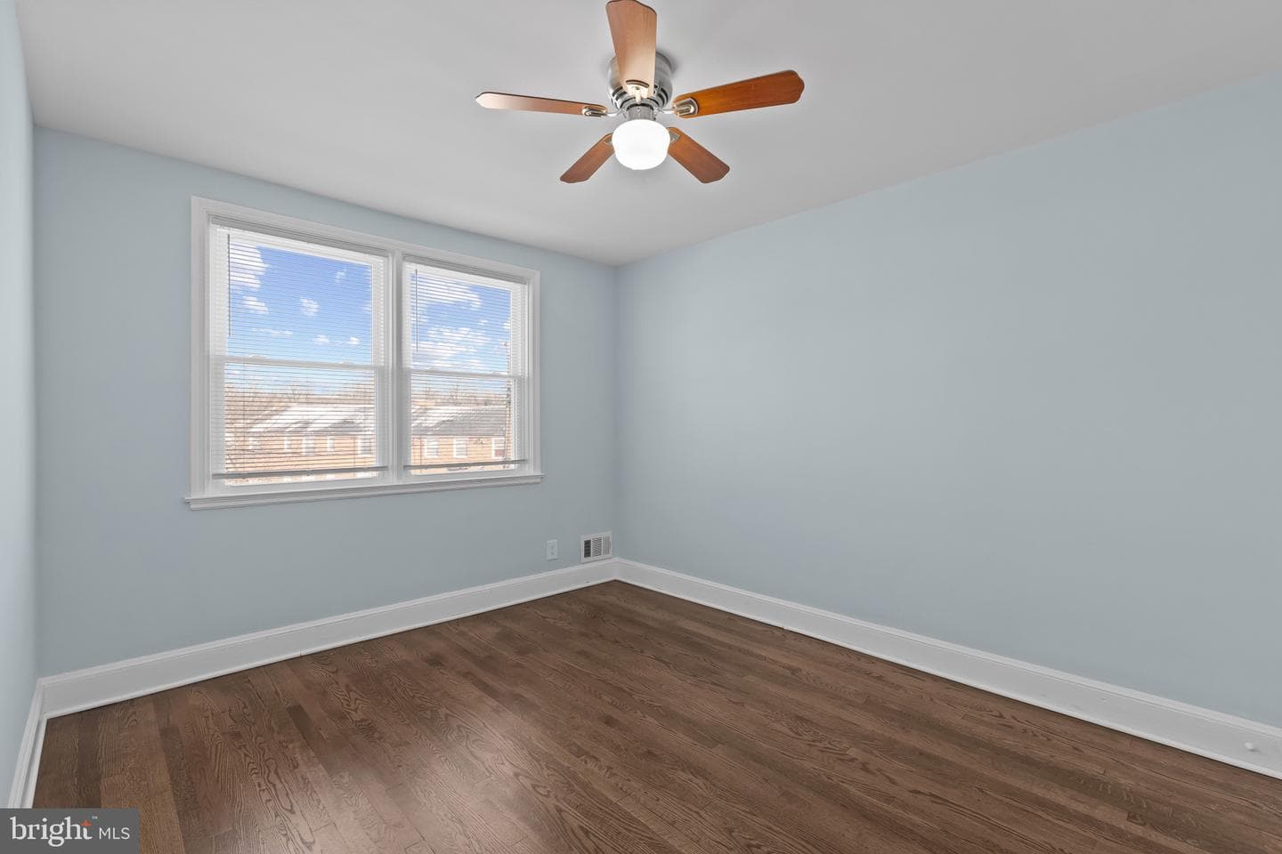 3206 Yosemite Avenue photo 19
