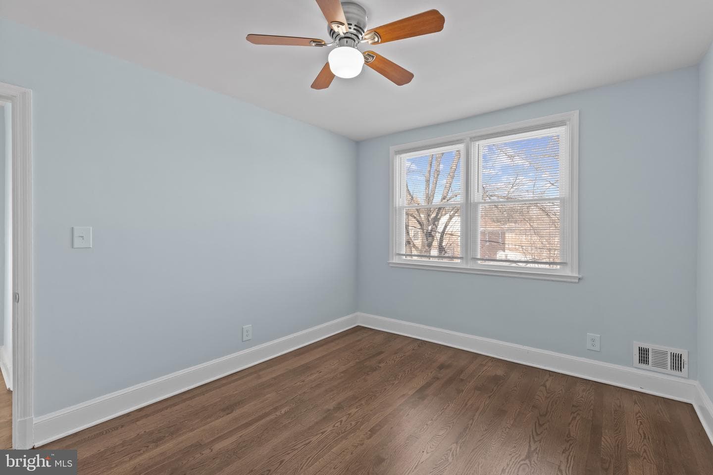 3206 Yosemite Avenue photo 20