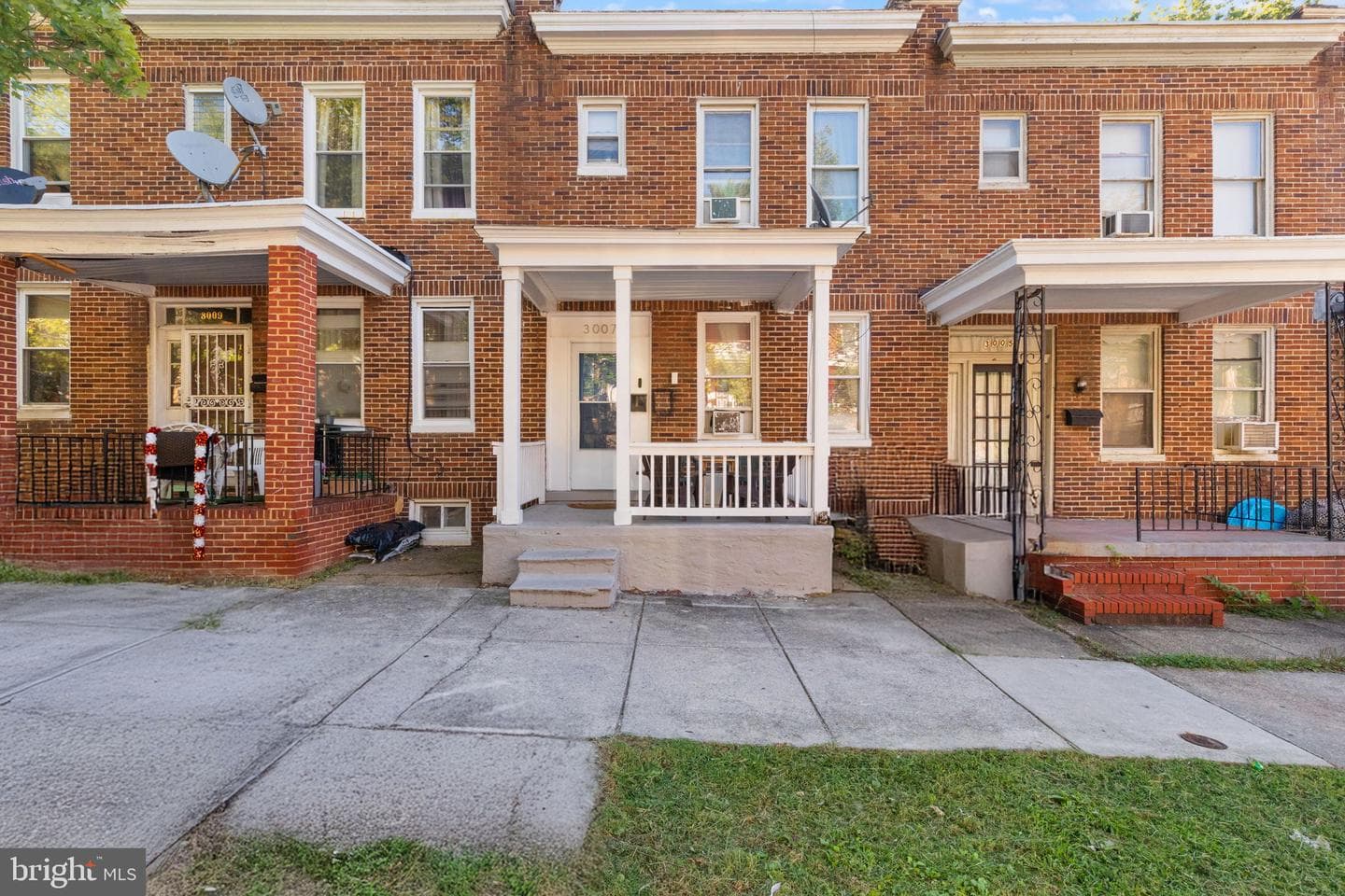 3007 Frisby Street photo 1