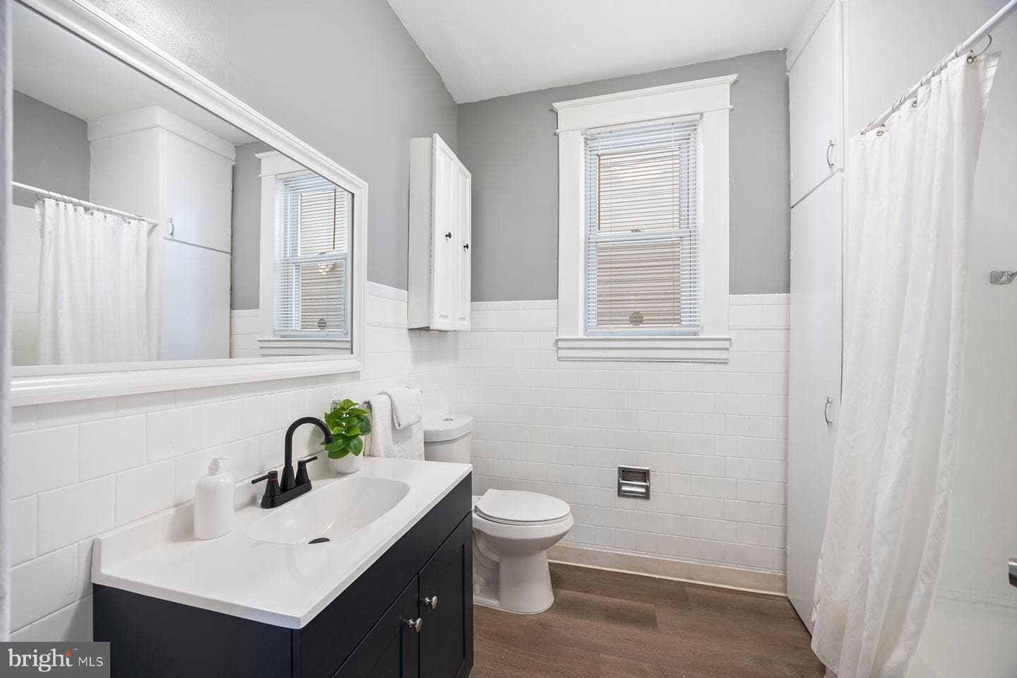 1710 Wilmington Avenue photo 14