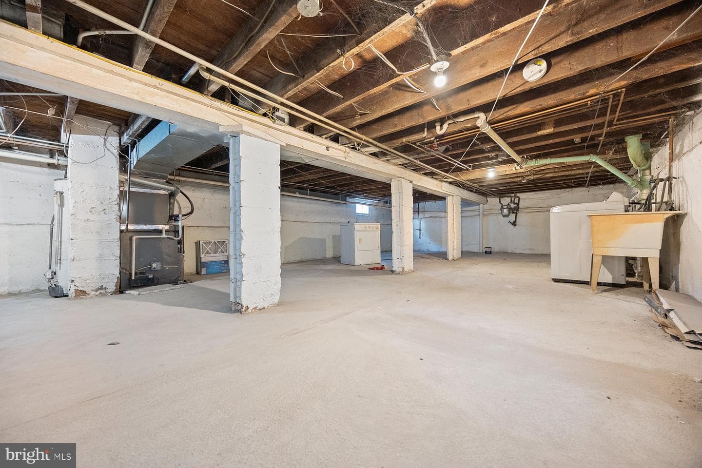 1710 Wilmington Avenue photo 21