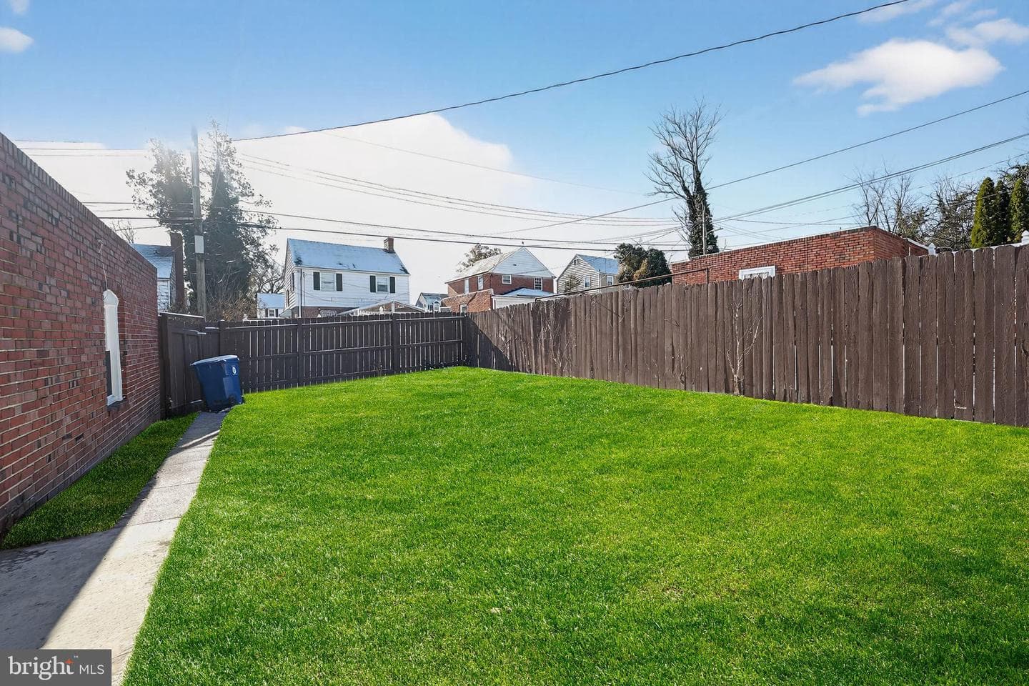 1313 E 35th Street photo 25