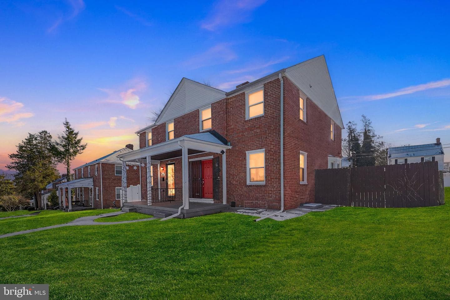 1313 E 35th Street photo 3