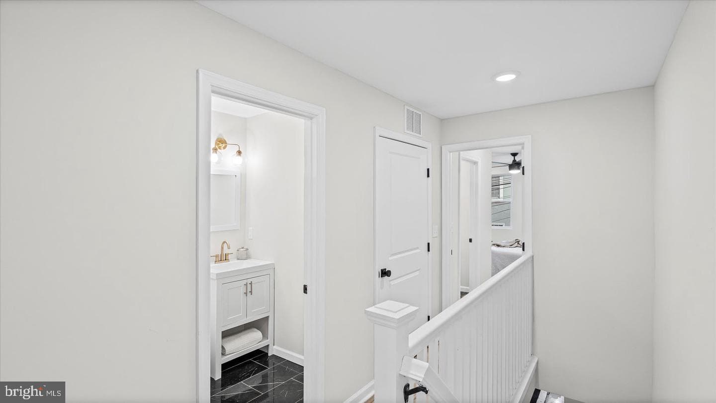 623 Archer Street photo 32