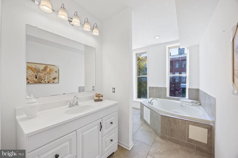 1443 N Bond Street photo 19