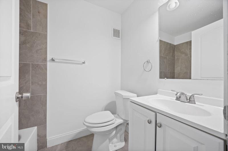 1443 N Bond Street photo 25