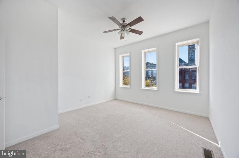 1443 N Bond Street photo 28