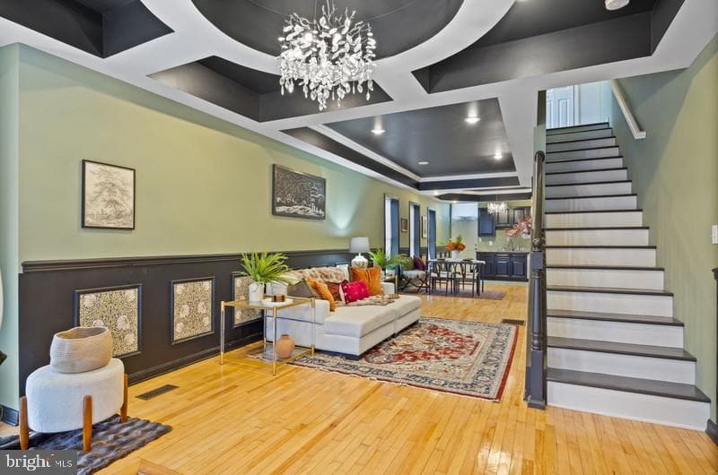 1443 N Bond Street photo 9