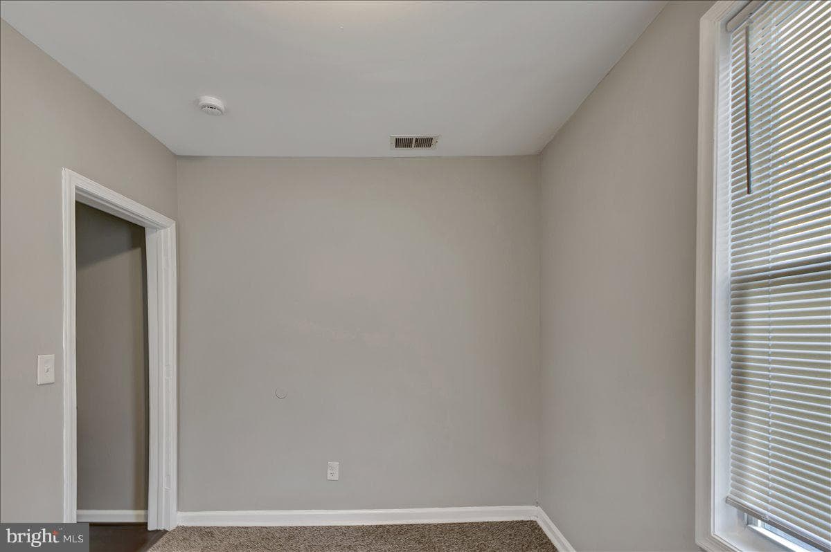 4727 Old York Road photo 12