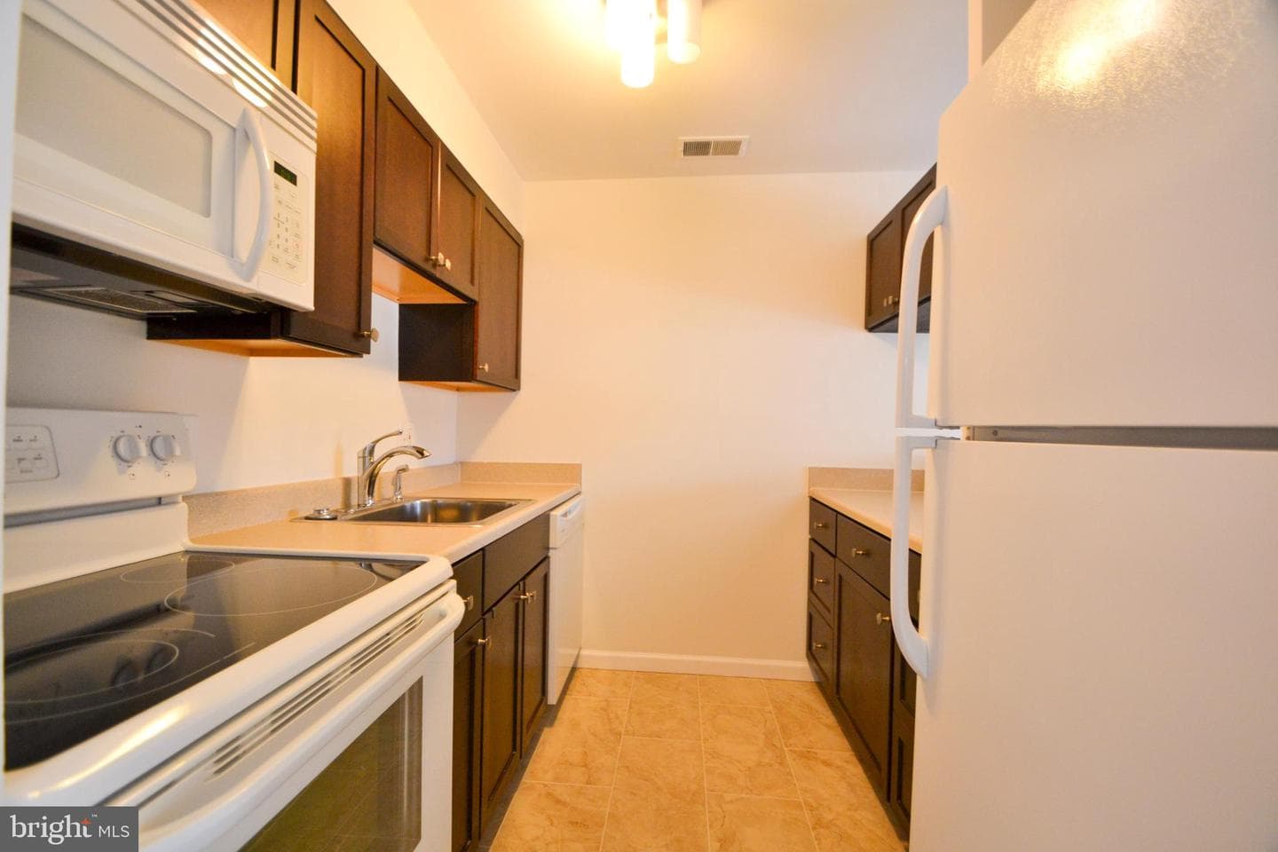 421 S Sharp Street S #r 11 photo 11