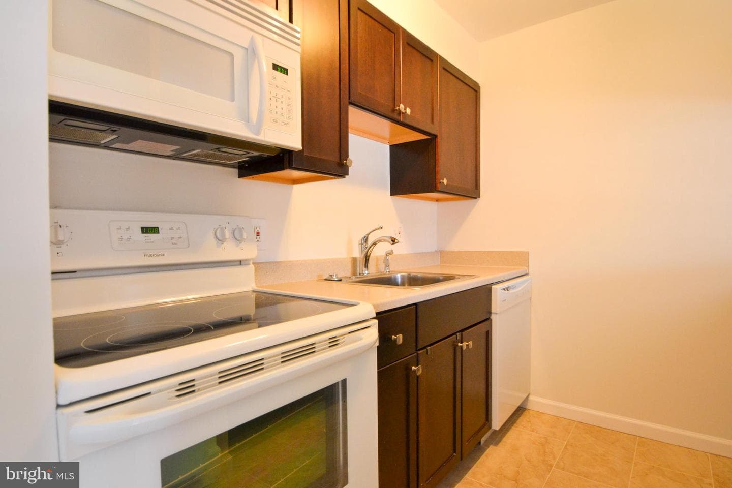 421 S Sharp Street S #r 11 photo 13
